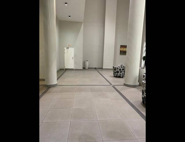 3 BEDROOM APARTMENT FOR SALE IN UMHLANGA RIDGE